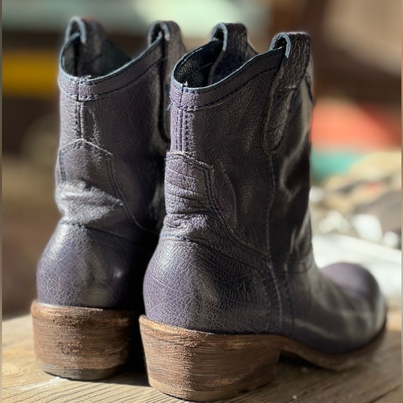 FRYE Carson Cobalt Blue Shorty cowboy boots Cowgirl Booties Size 6 B Western - Picture 6 of 15